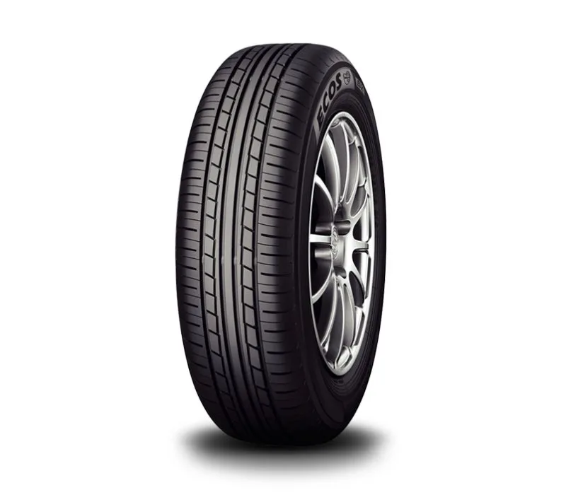 Yokohama  215/55R17 94V  ES31